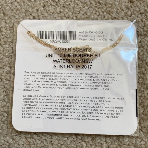 Amber Sceats - Double Coin Necklace - Picture 3 of 3